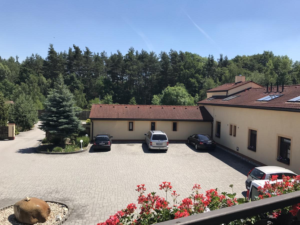 Penzion Parkur Hrobice Dış mekan fotoğraf